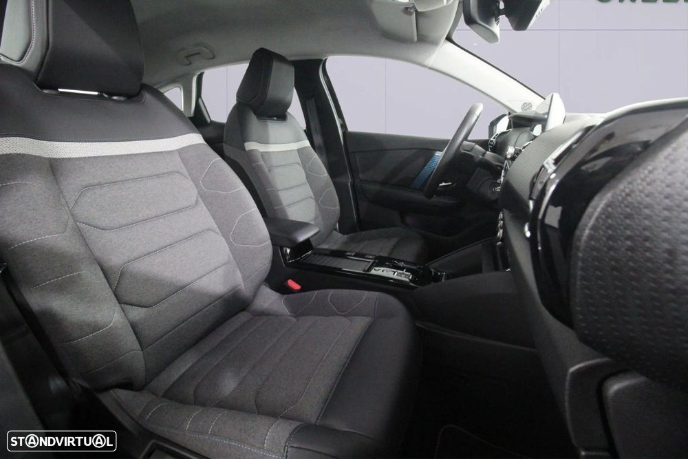 Citroën e-C4 C-Series - 12