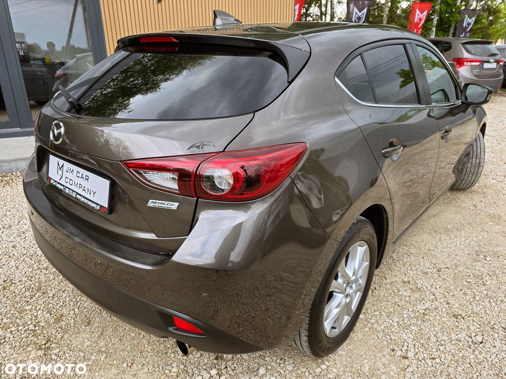 Mazda 3 - 6