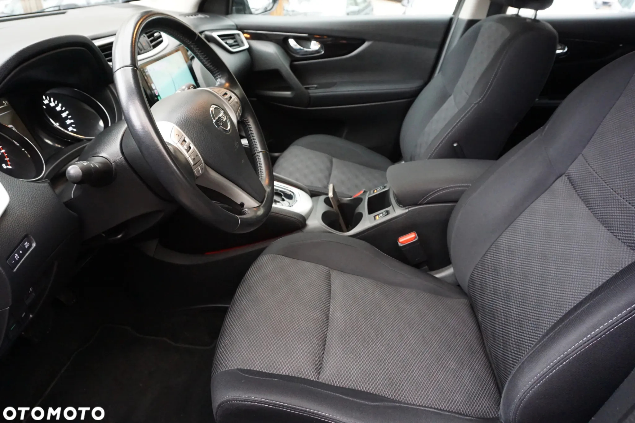 Nissan Qashqai 1.2 DIG-T Tekna Xtronic EU6 - 8