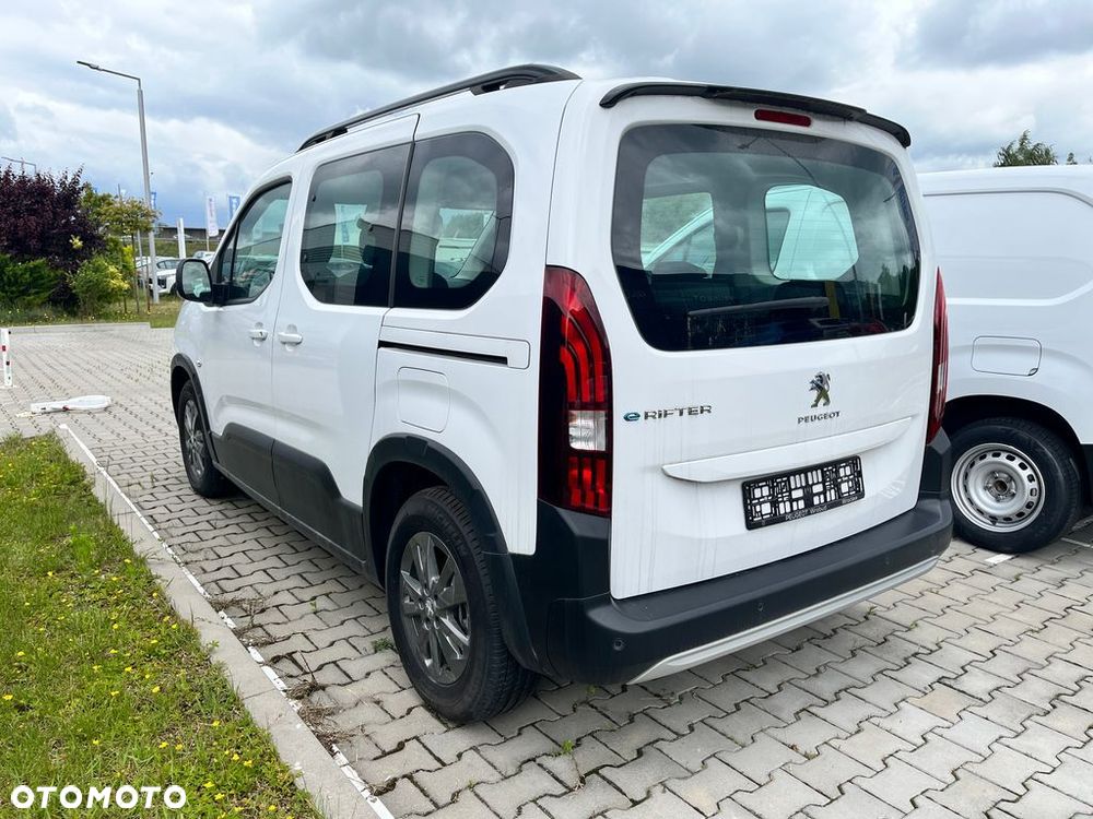 Peugeot Rifter 50kWh Allure - 7