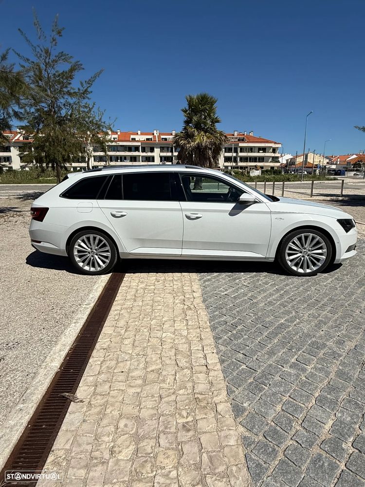 Skoda Superb Break 2.0 TDI Laurin&Klement DSG - 2