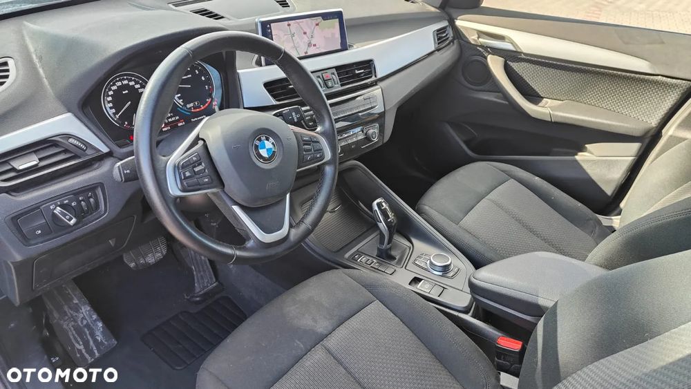 BMW X1 sDrive18i sport - 11
