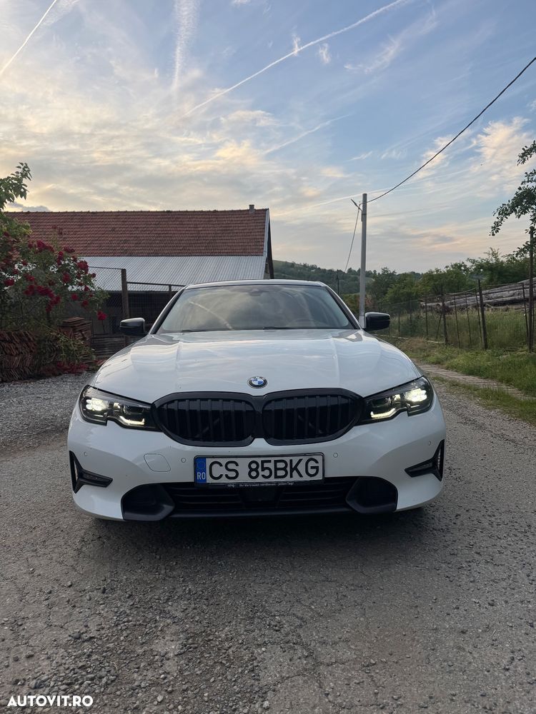 BMW Seria 3 320d Aut. Edition Luxury Line Purity - 1