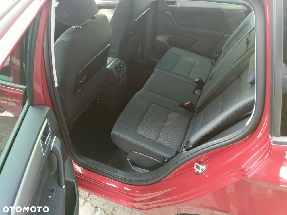 Volkswagen Golf Sportsvan - 23