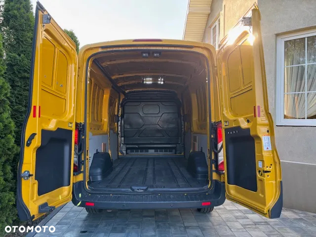Ford Transit - 8
