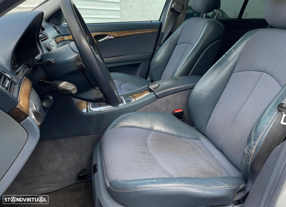 Mercedes-Benz E 220 CDI Avantgarde - 5