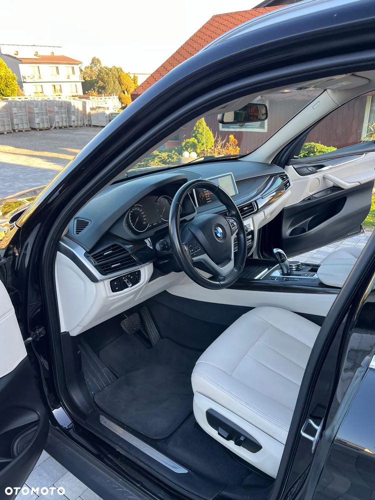 BMW X5 xDrive25d - 8
