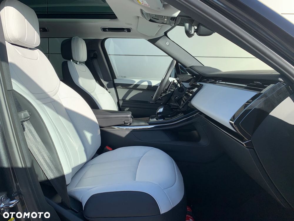 Land Rover Range Rover Sport - 10