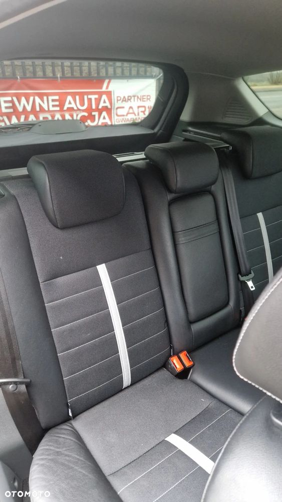 Ford Kuga 2.0 TDCi 2x4 Titanium - 31