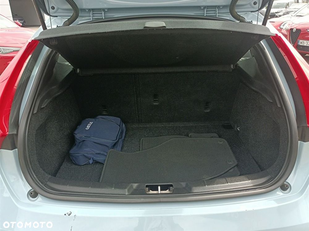 Volvo V40 - 8