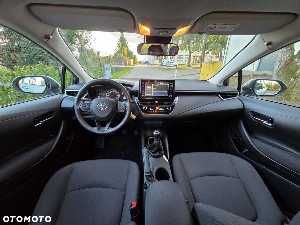 Toyota Corolla - 5