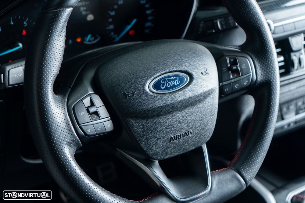 Ford Focus SW 1.0 EcoBoost ST-Line - 18