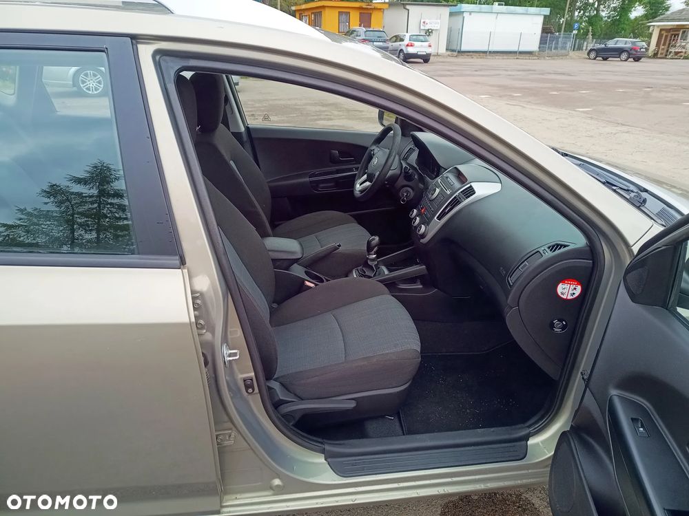 Kia Ceed 1.4 S - 14