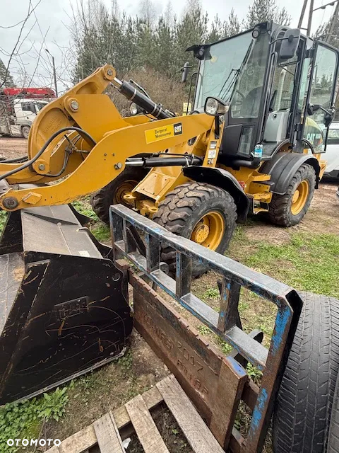 Caterpillar 908 M - 12