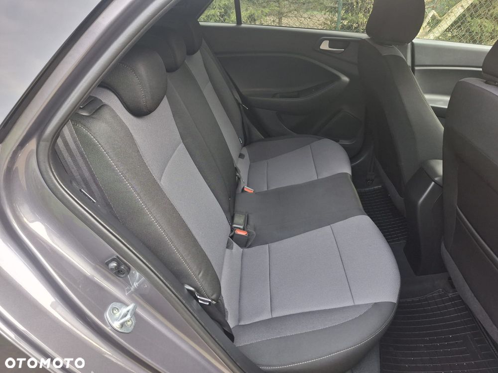 Hyundai i20 1.2 BlueDrive Elegant - 23