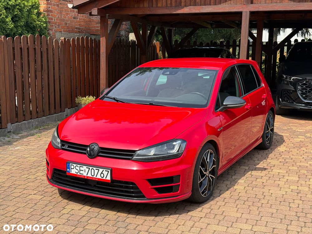 Volkswagen Golf - 2