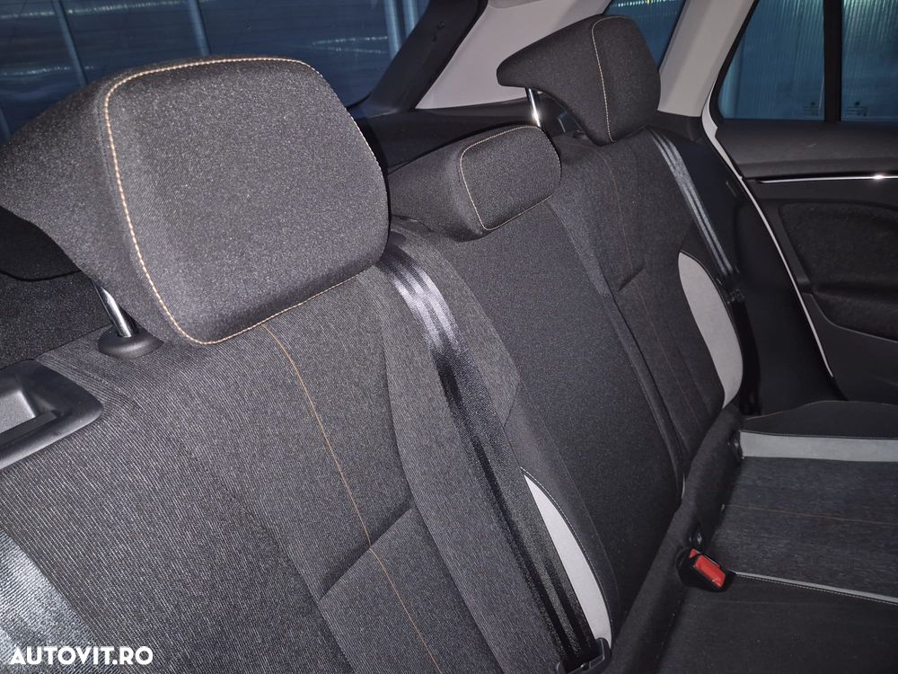 Skoda Kamiq 1.5 TSI DSG Style - 8