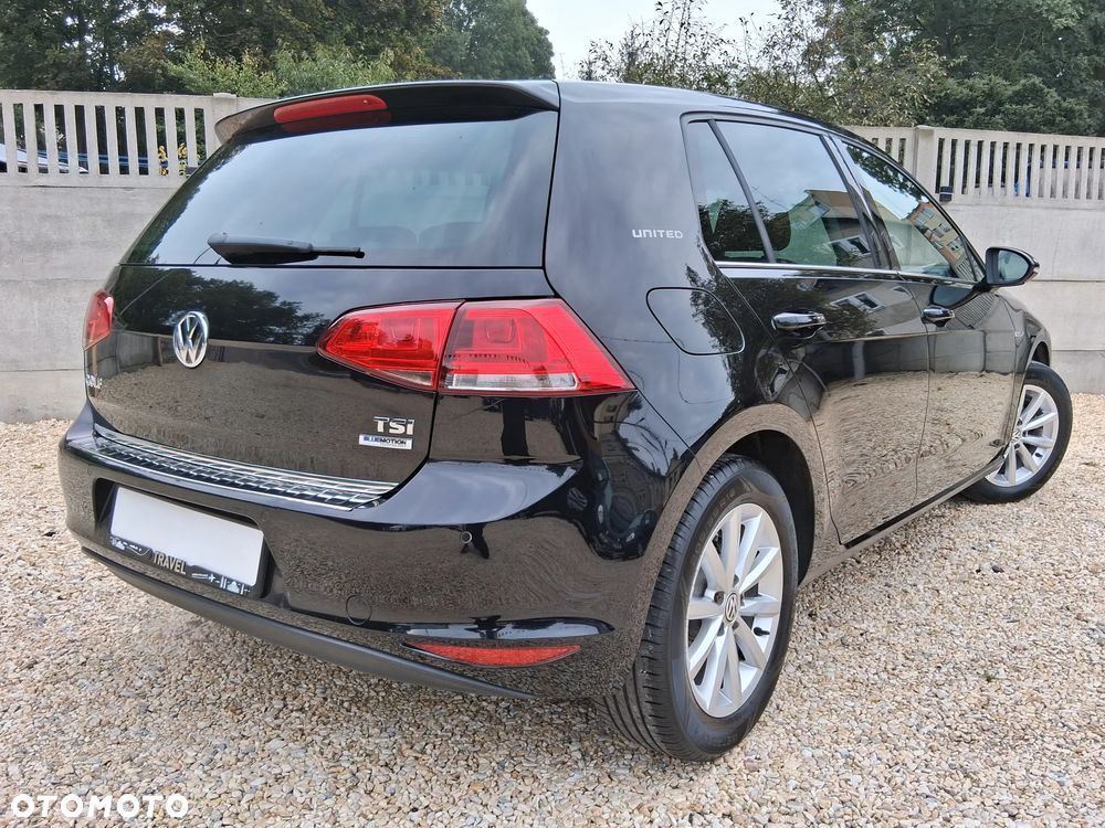 Volkswagen Golf - 4