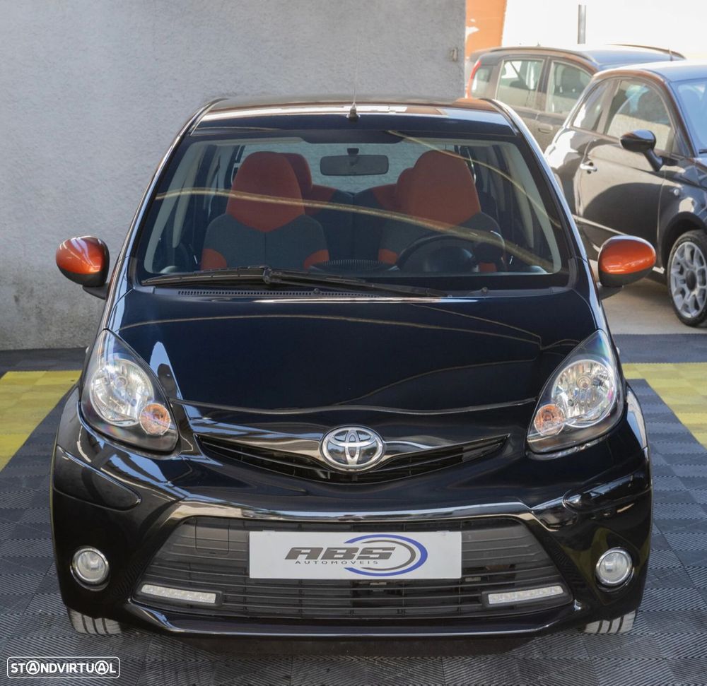 Toyota Aygo 1.0 Orange Edition - 2