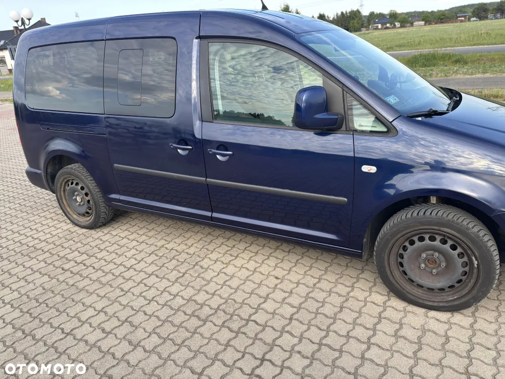 Volkswagen Caddy Maxi 1.9 TDI Life DSG - 11