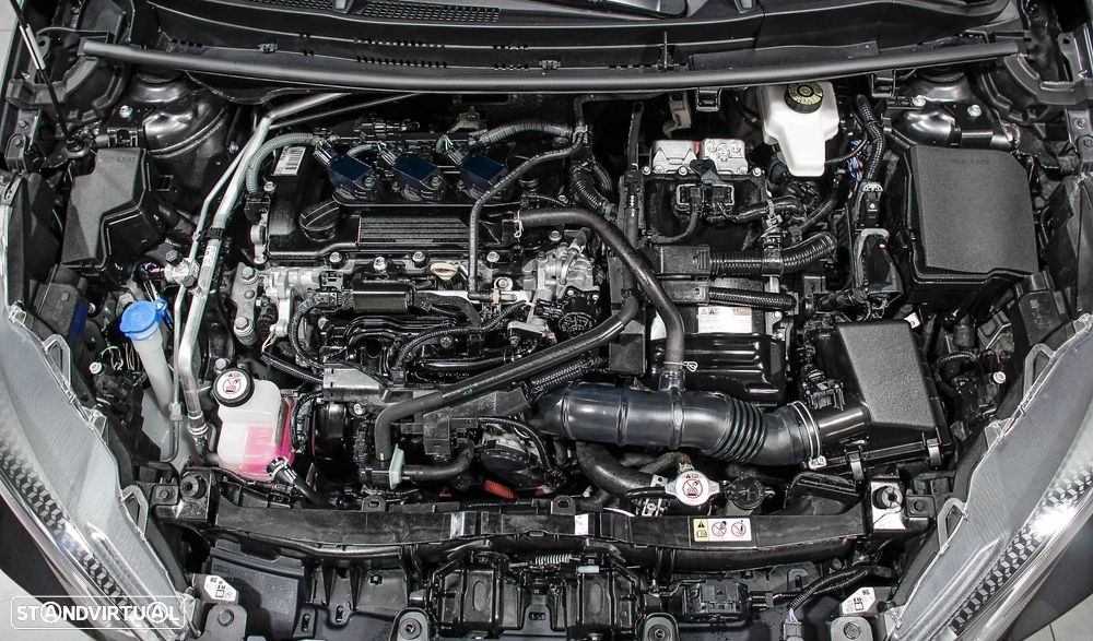 Toyota Yaris 1.5 HDF Luxury - 24