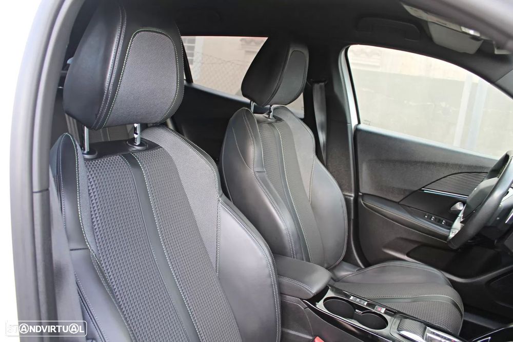 Peugeot 2008 1.5 BlueHDi GT Line EAT8 - 14