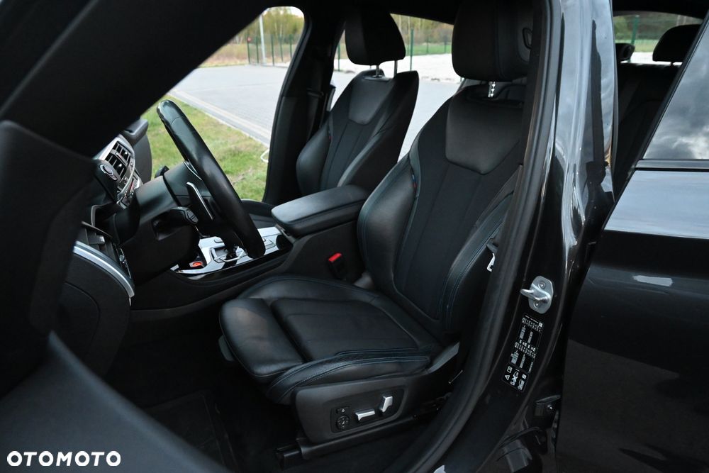 BMW X4 xDrive25d sport - 22
