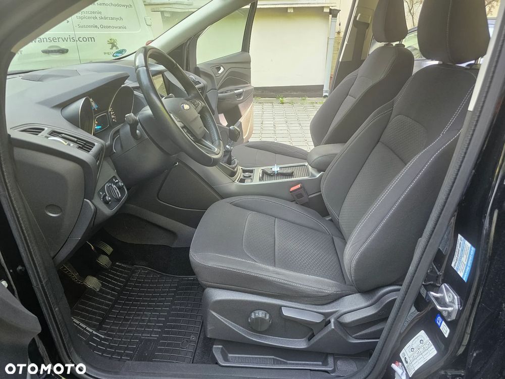 Ford Kuga 2.0 TDCi 4WD Titanium - 11