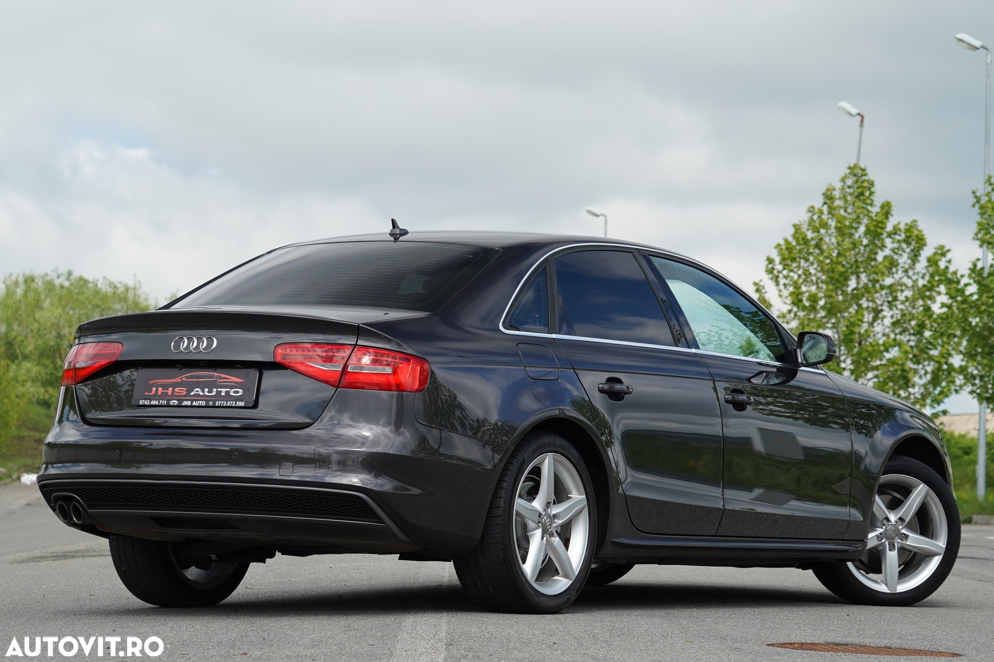 Audi A4 2.0 TDI DPF clean diesel multitronic S line Sportpaket - 5