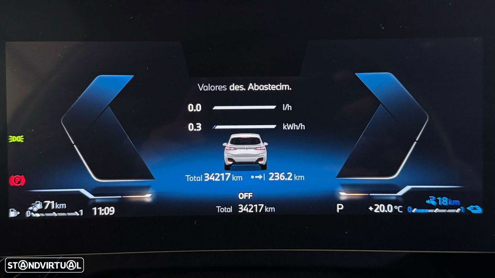BMW 225xe Active Tourer e xDrive Pack Desportivo M - 9