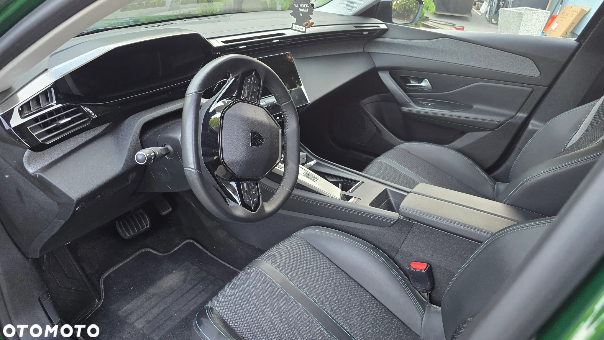 Peugeot 308 1.2 PureTech Allure S&S EAT8 - 21