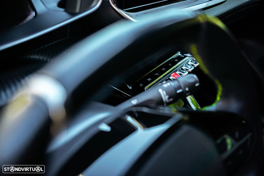 Peugeot 208 1.5 BlueHDi GT - 40