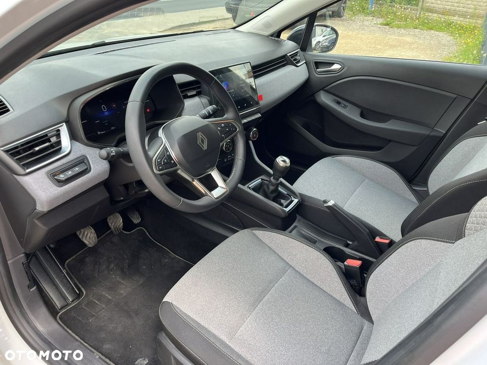 Renault Clio - 14