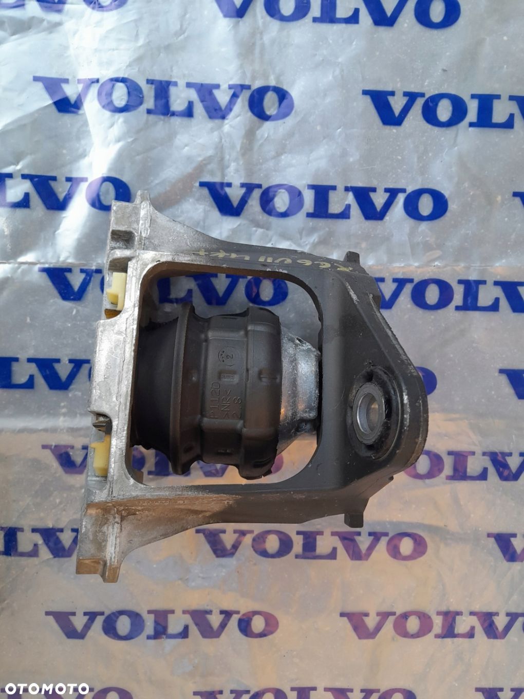ŁAPA PODUSZKA 32298661 VOLVO XC60 II LIFT 2.O B5B 22R - 1