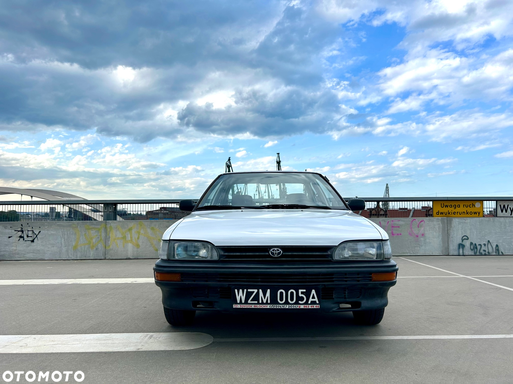 Toyota Corolla 1.3 XL - 8