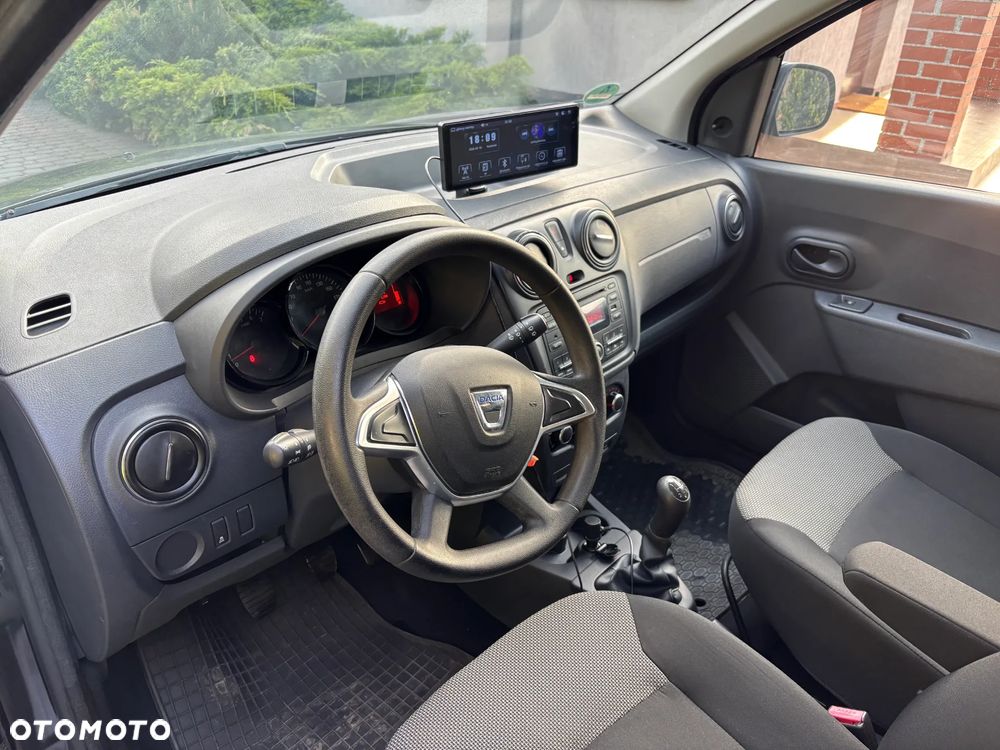 Dacia Lodgy SCe 100 Access - 11