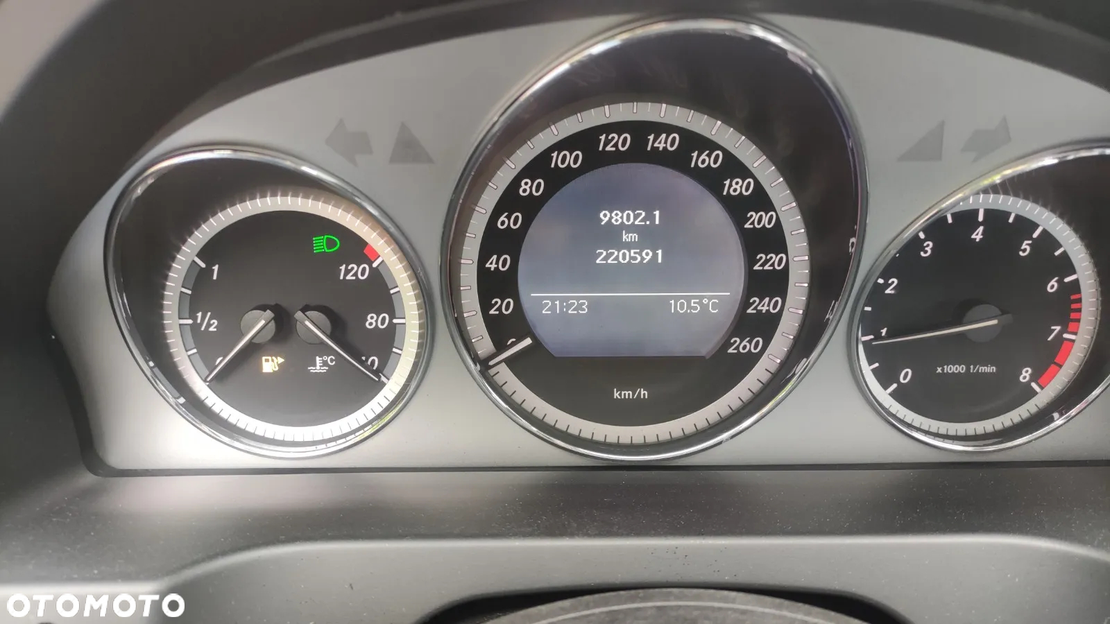 Mercedes-Benz Klasa C 200 T CGI BlueEFFICIENCY SPORT EDITION - 11
