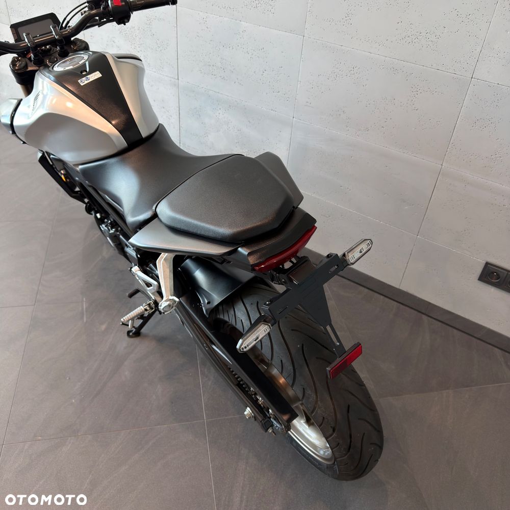 Honda CB - 13