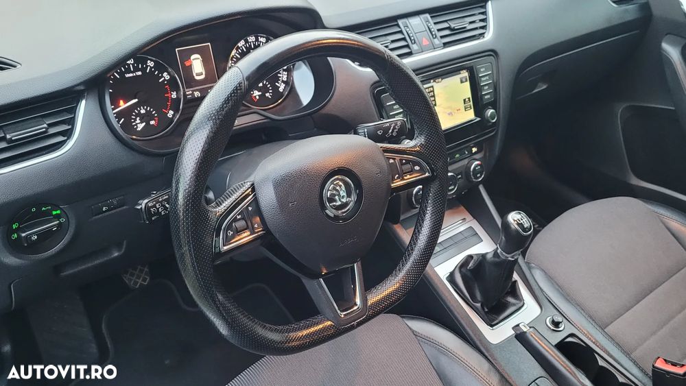 Skoda Octavia 1.4 TSI Ambition - 15
