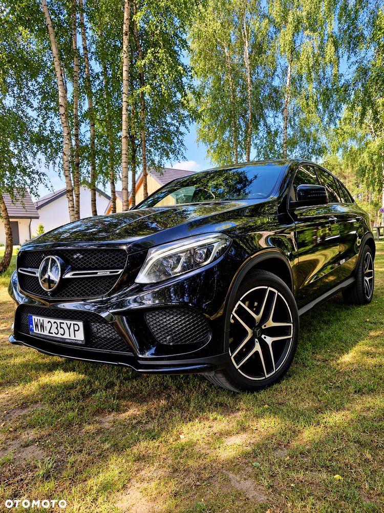 Mercedes-Benz GLE - 1
