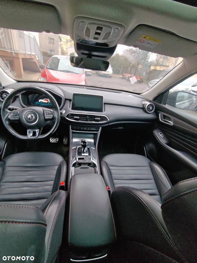 MG HS PHEV Luxury - 8
