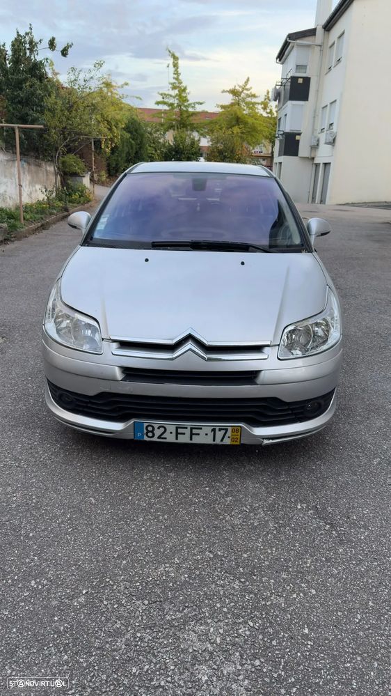Citroën C4 1.4 16V SX - 7
