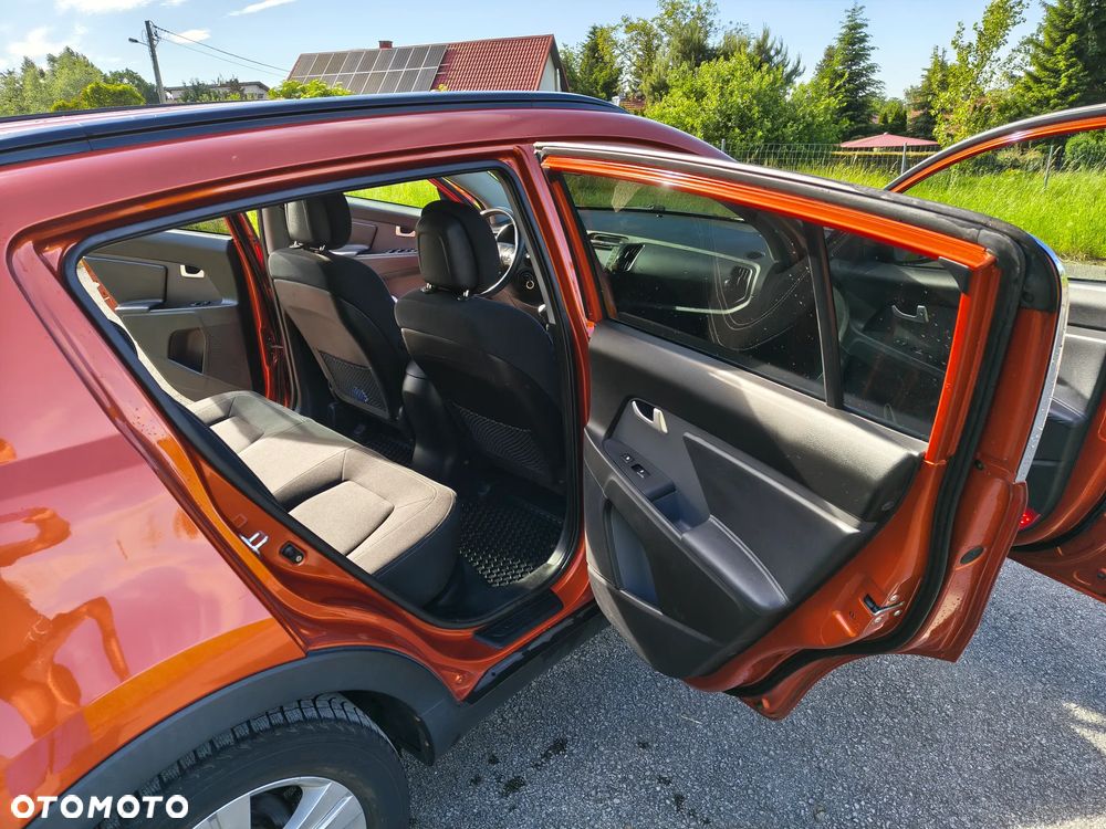 Kia Sportage 2.0 CVVT 4WD Vision - 12
