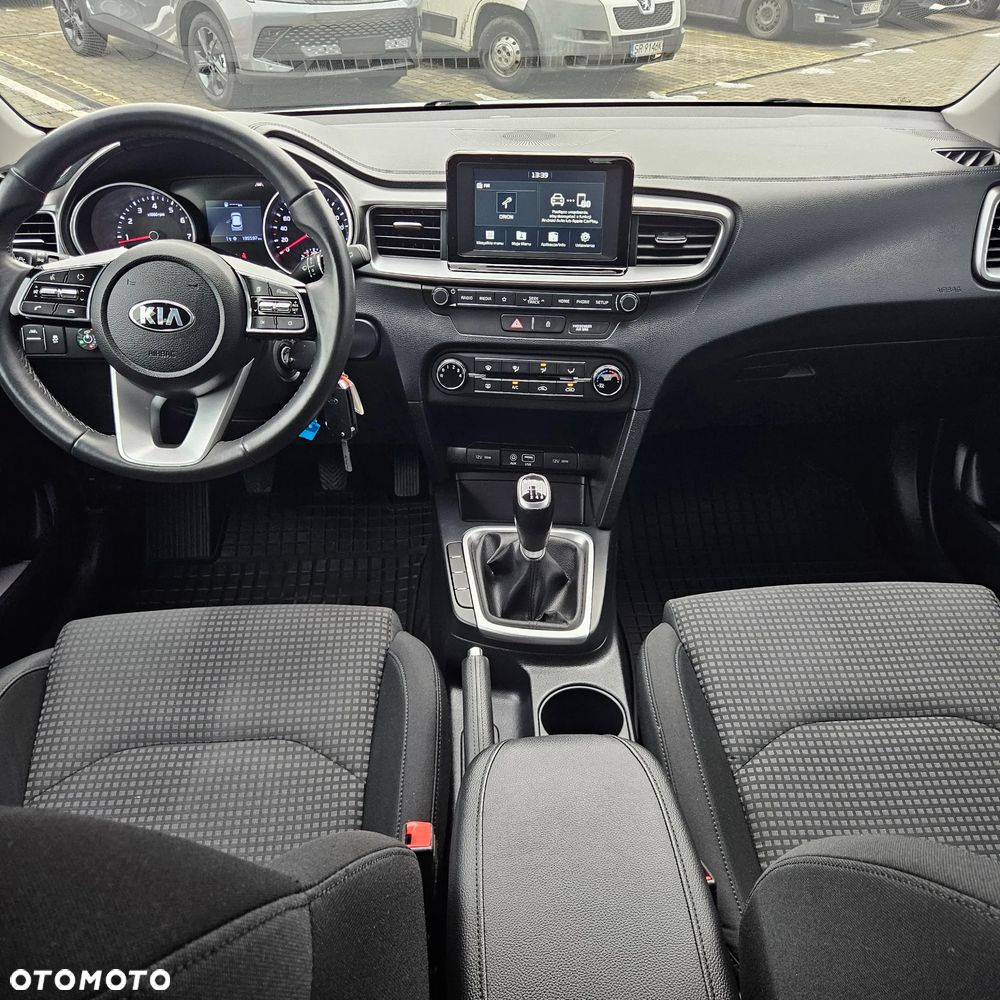 Kia Ceed 1.4 M - 10