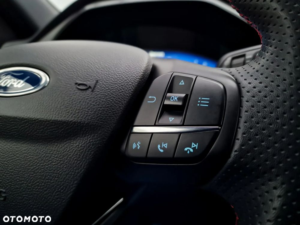 Ford Kuga 1.5 EcoBoost FWD ST-Line X - 11