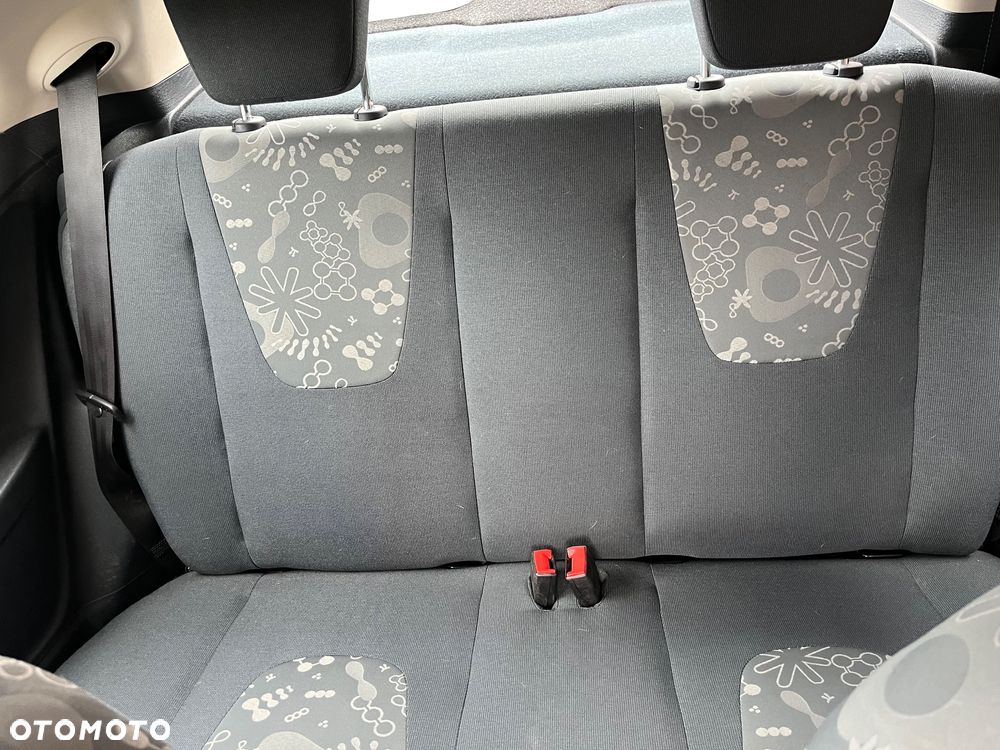Ford KA 1.2 Ambiente - 12