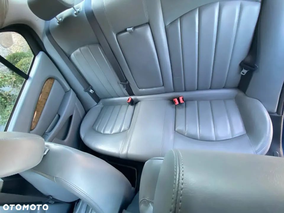 Jaguar X-Type 2.5 V6 4x4 Executive - 7