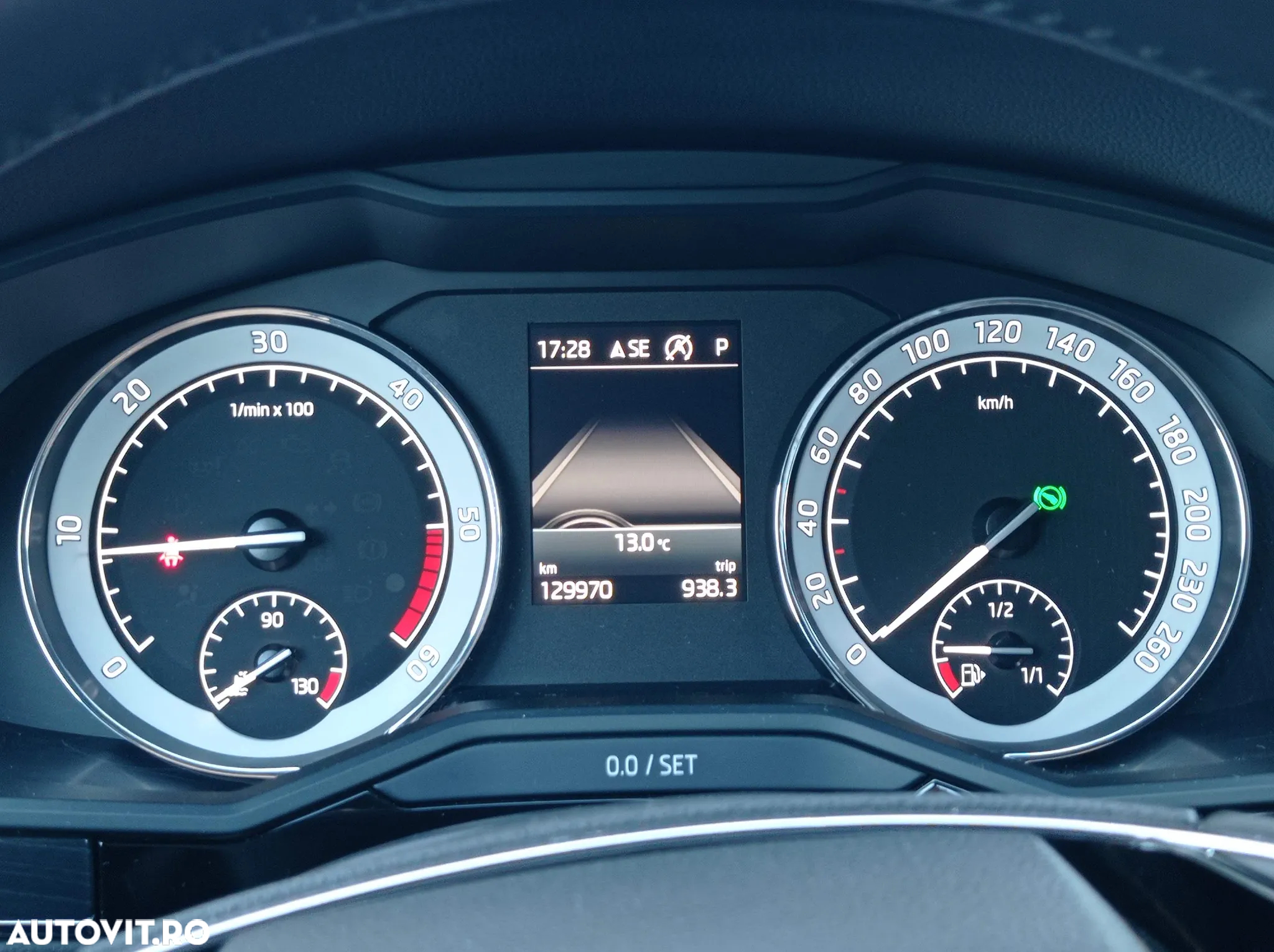 Skoda Superb 2.0 TDI DSG Style - 24
