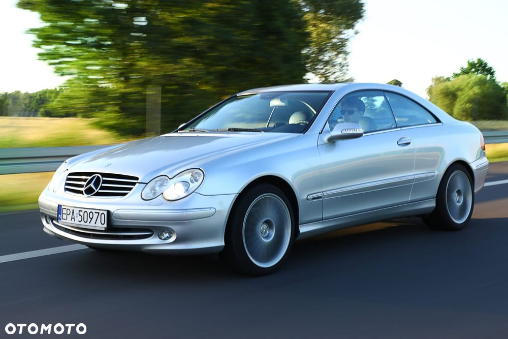 Mercedes-Benz CLK - 6