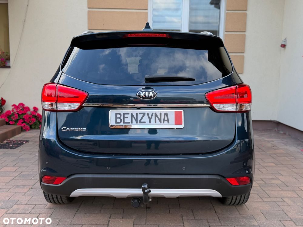 Kia Carens - 25